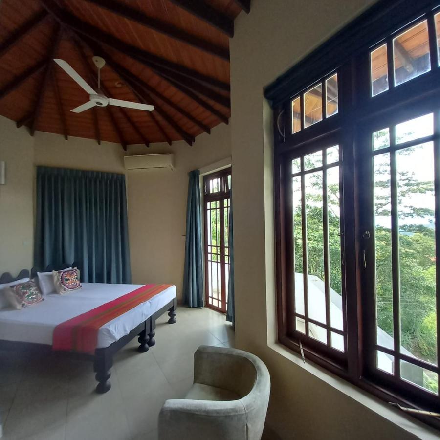 Crown Hills Kandy Inn Kültér fotó