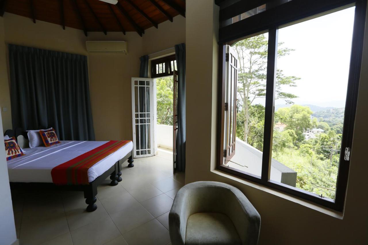 Crown Hills Kandy Inn Kültér fotó