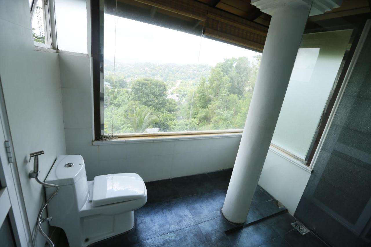 Crown Hills Kandy Inn Kültér fotó