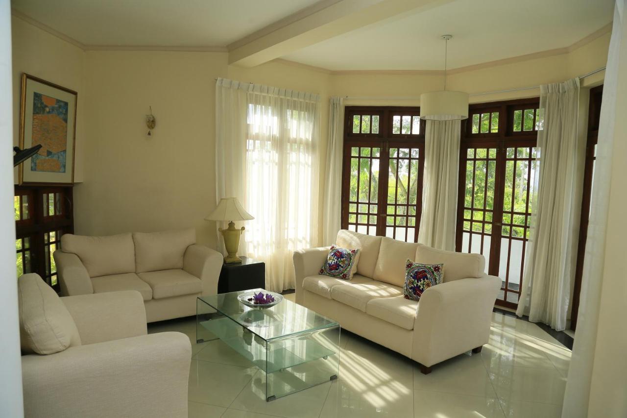 Crown Hills Kandy Inn Kültér fotó
